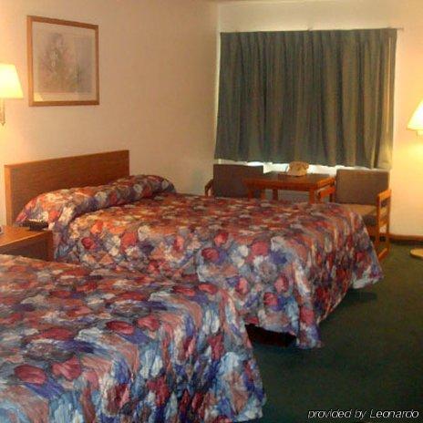 Anderson Chesterfield Travel Inn Daleville Rom bilde